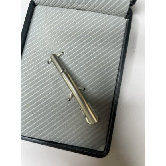 Lot Of 4 Tie Clips Metal Gold Uomo Charles Jourdan Trussardi Lancel Vintage - Picture 7 of 13